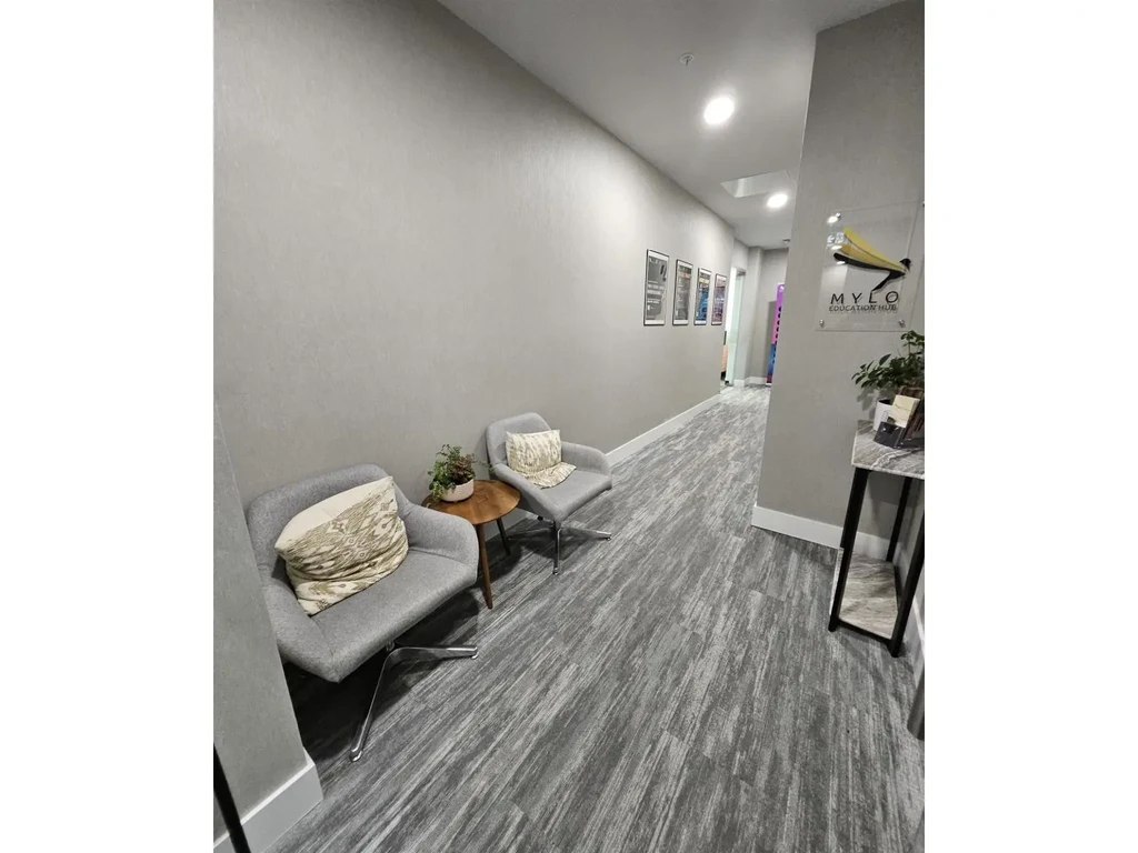 205 3211 152nd Street, Surrey